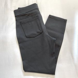 NWOT Spanx pants (gray, L)